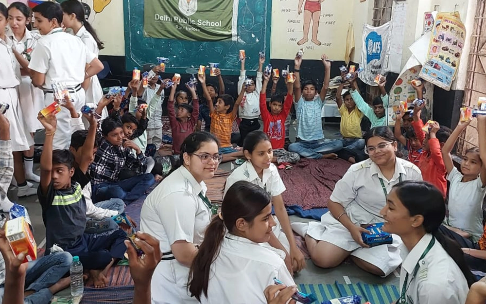 Theme Each One Teach One 01