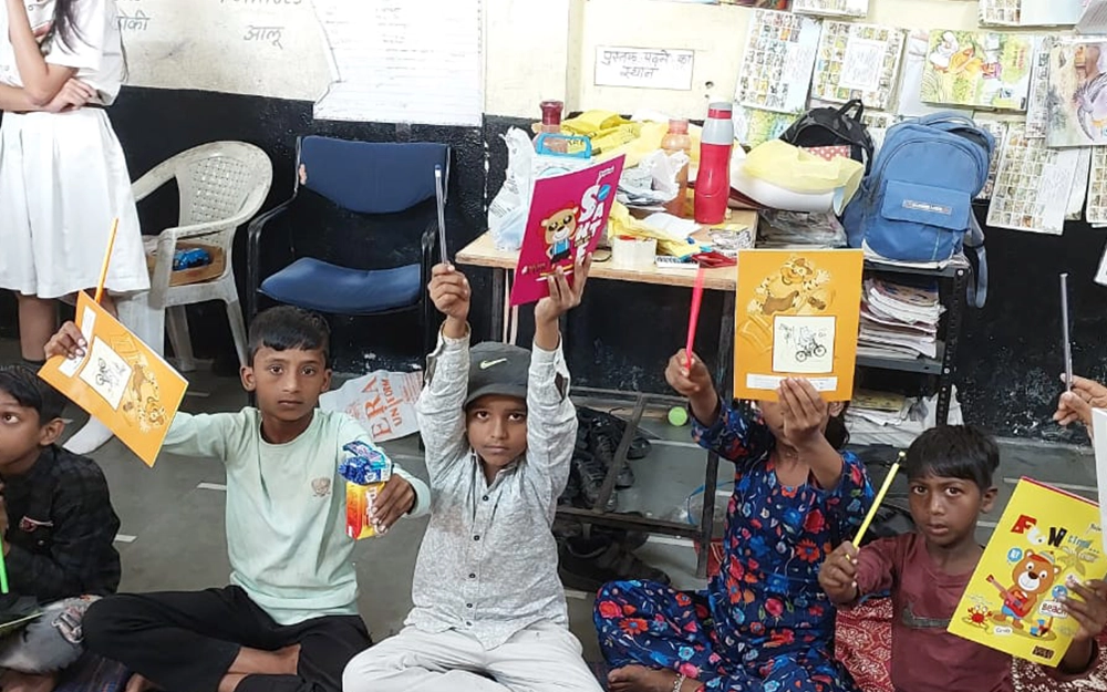 Theme Each One Teach One 07