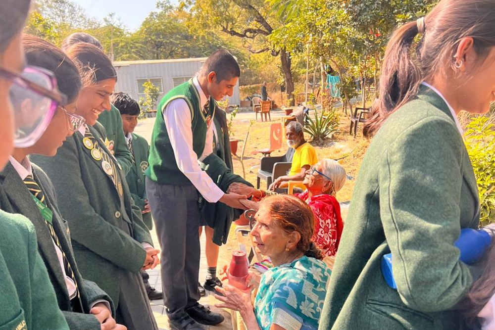 Ek Muthi Anaj A Handful of Hope, A Heartful of Humanity 05