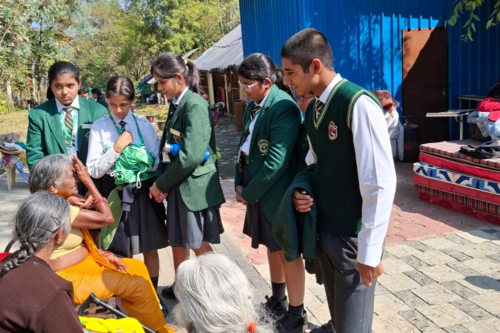 Ek Muthi Anaj A Handful of Hope, A Heartful of Humanity 09